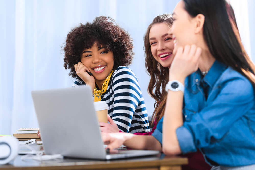Studenten als Virtuelle Assistenz